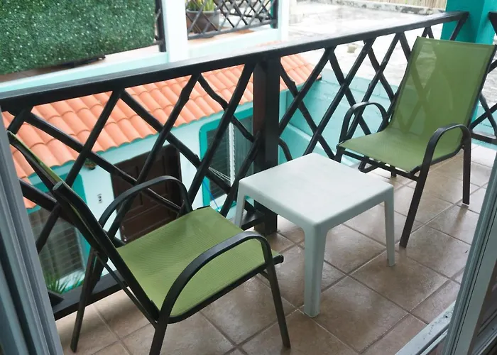 Sea Hawk Suites